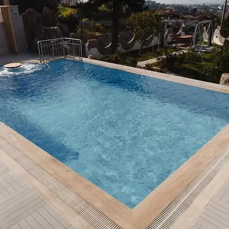 Villa Alyildiz Alanya'da Sik